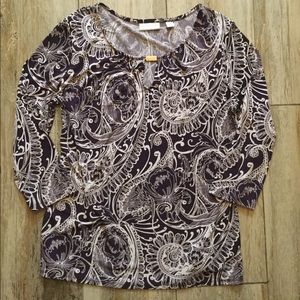 New York and Company three quarter sleeve top